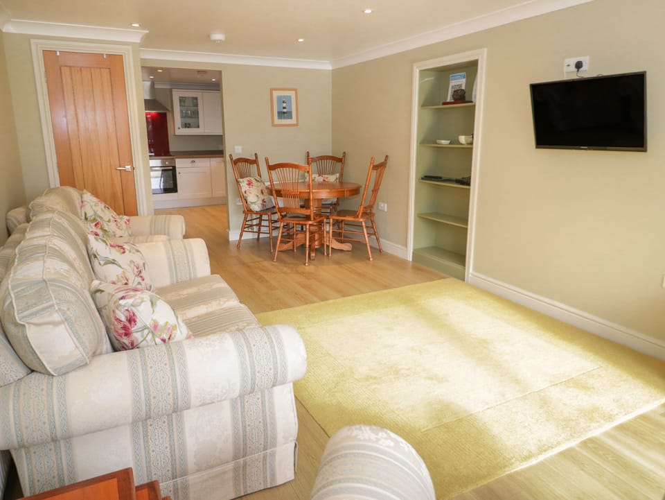 Cottage | Living room | TV, DVD player