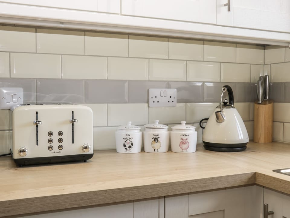 Cottage | Interior