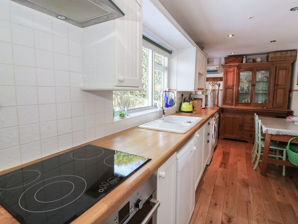 Cottage | Interior