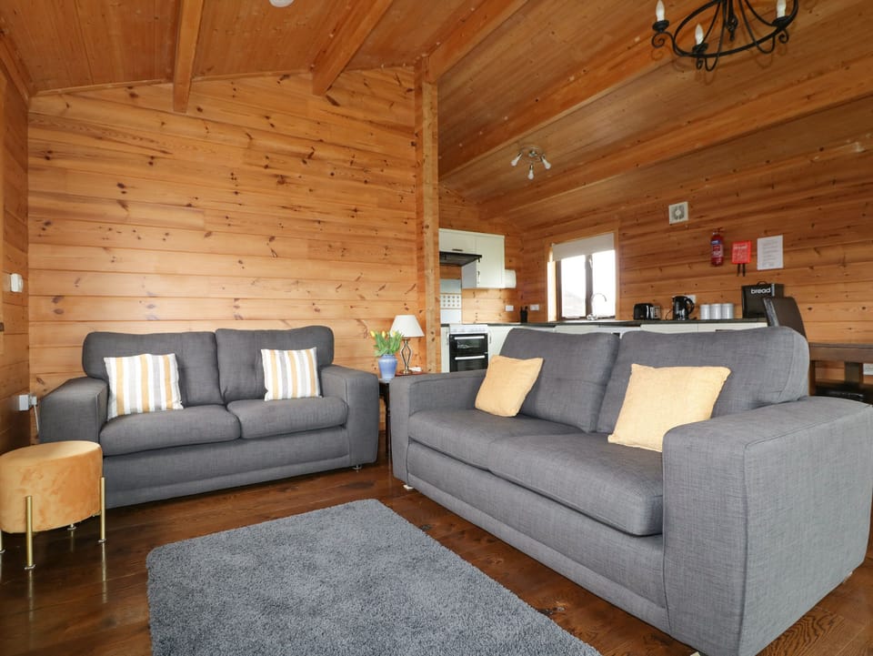 Cottage | Living room | DVD player