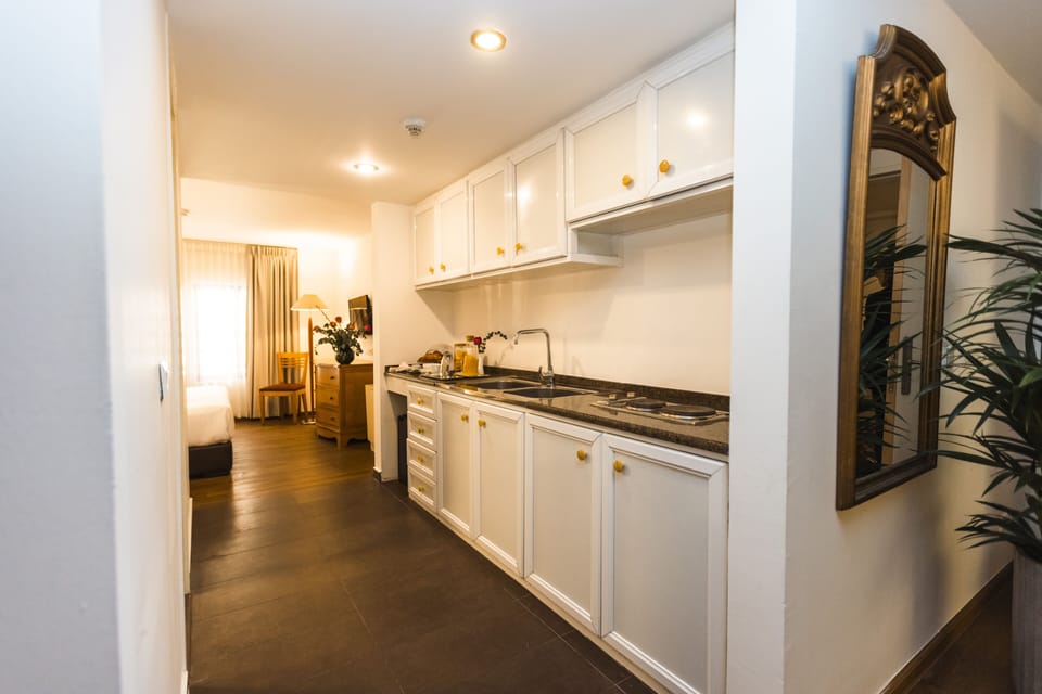 Minibar (free items), in-room safe, desk, blackout drapes