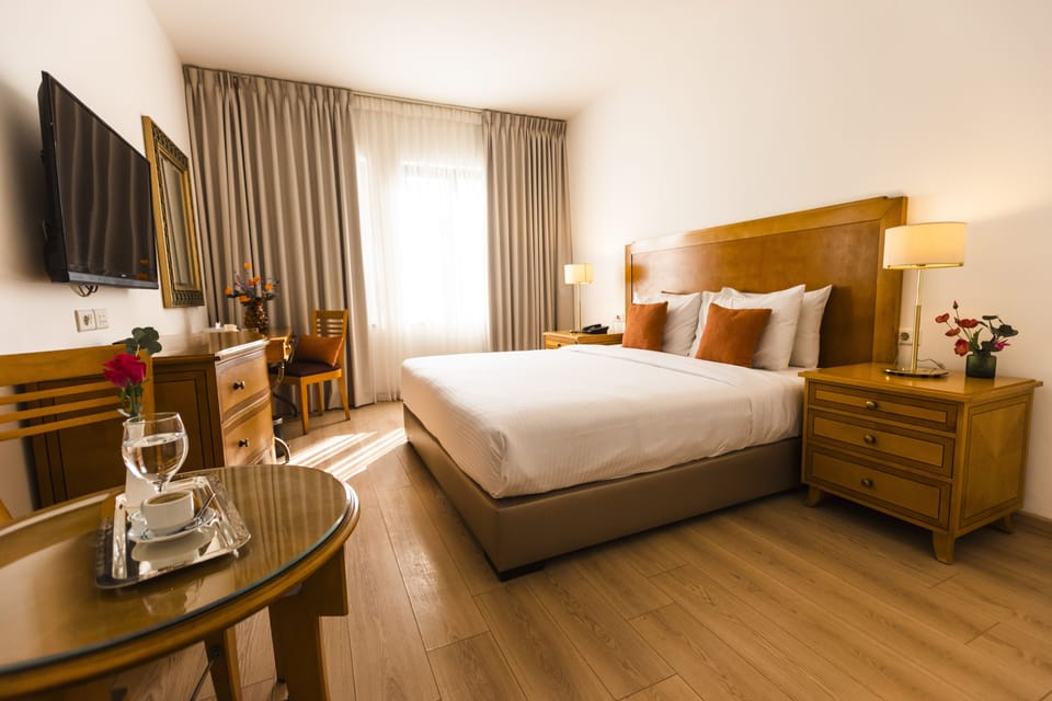 Minibar (free items), in-room safe, desk, blackout drapes