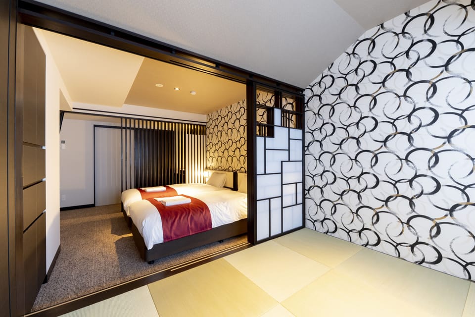 Family Twin Room, Non Smoking | In-room safe, soundproofing, free WiFi, bed sheets