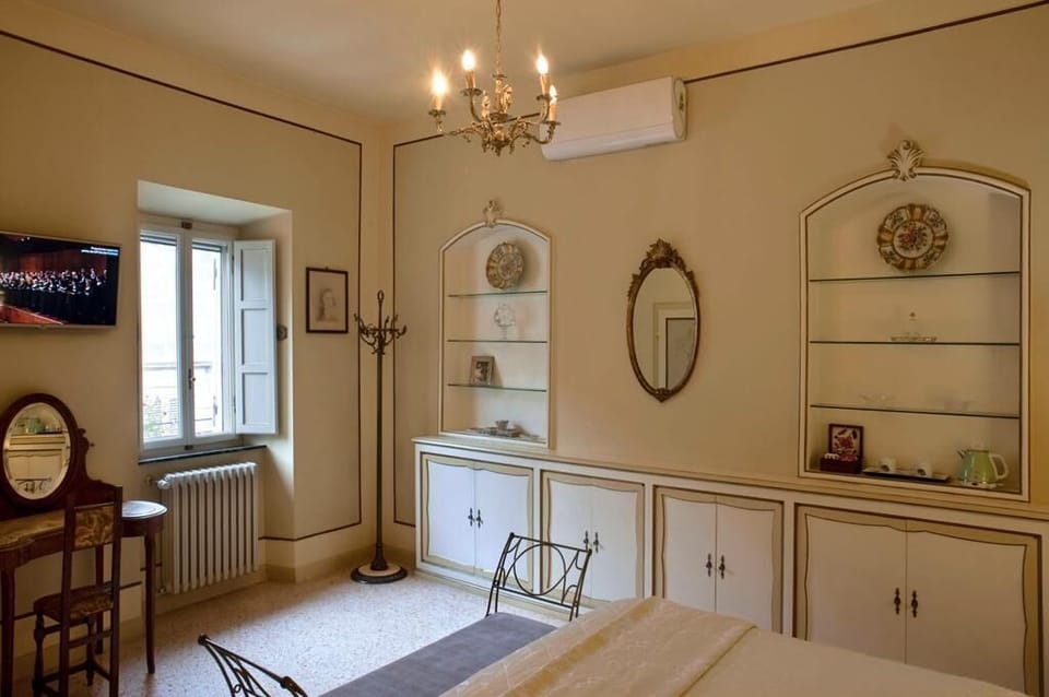 Deluxe Double Room | 1 bedroom, premium bedding, minibar, individually furnished