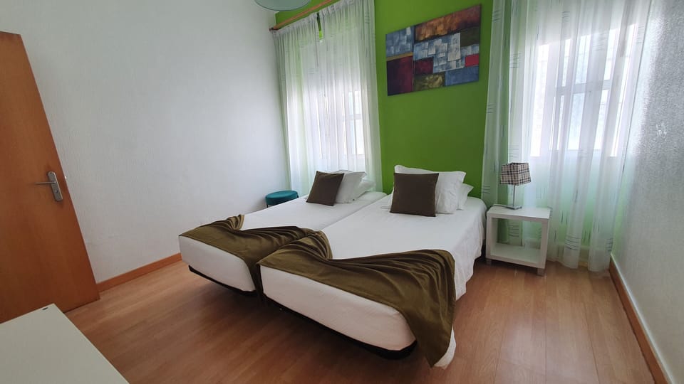 Twin Room, Private Bathroom