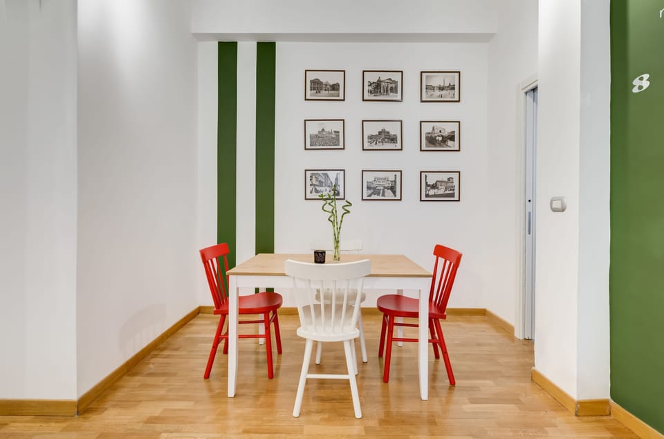 Apartment, 2 Bedrooms, Non Smoking, Kitchen | In-room dining
