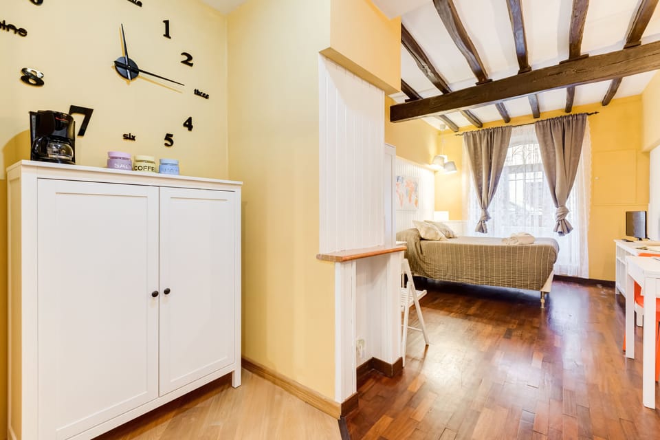 Room, 1 Double Bed, Non Smoking, Air conditioning | Desk, laptop workspace, blackout drapes, iron/ironing board