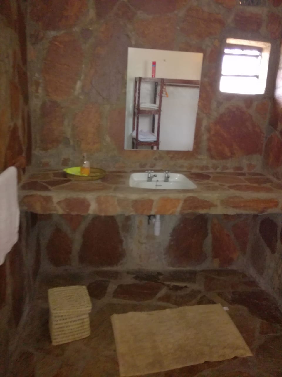 Cottage, Multiple Beds, Private Bathroom | Minibar, bed sheets