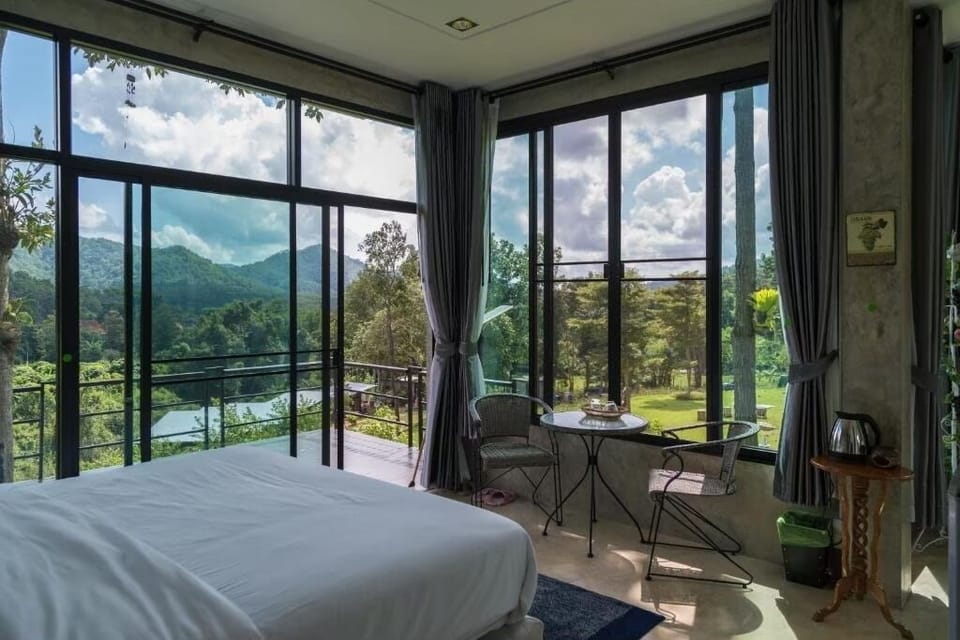 Tree House Terrace | Blackout drapes, free WiFi