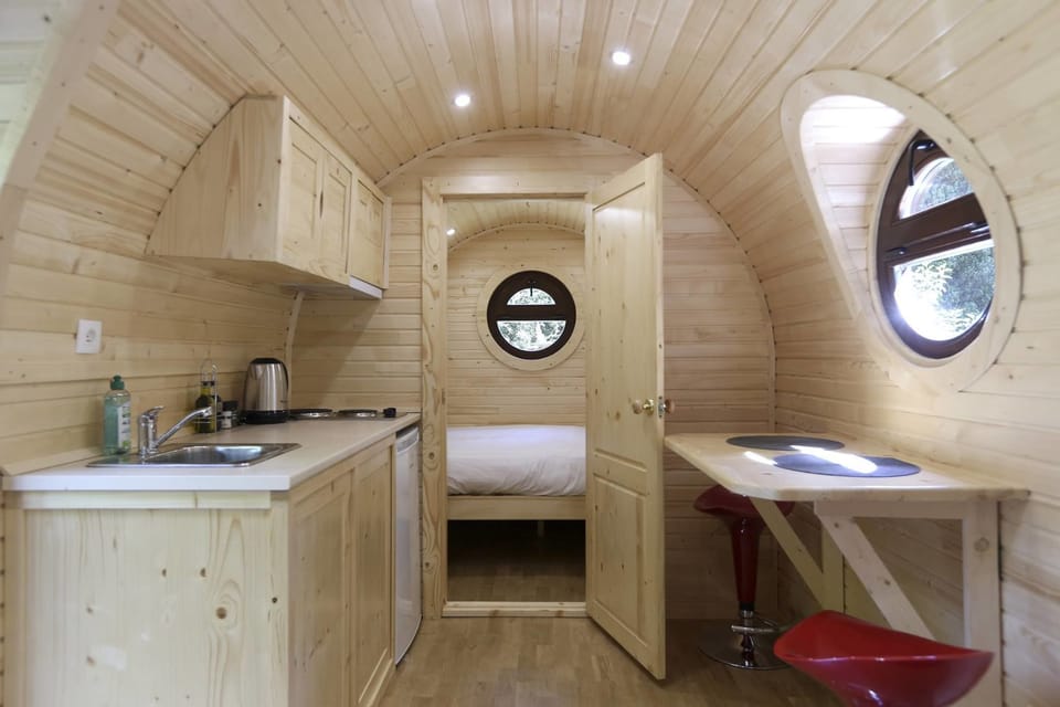 Private kitchenette