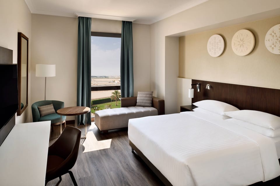 1 bedroom, premium bedding, in-room safe, desk