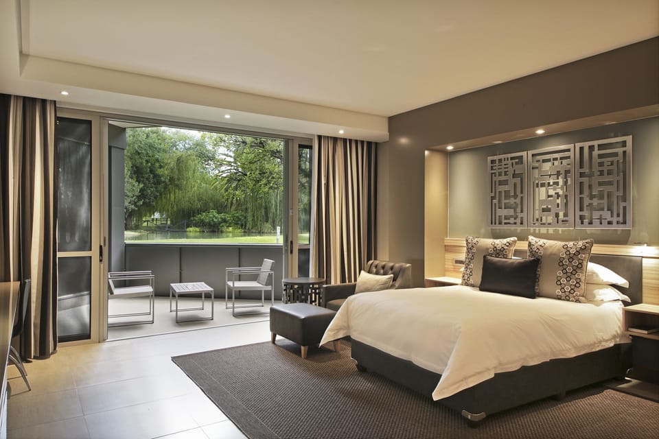 STD DOUBLE ROOMS  | In-room safe, desk, laptop workspace, WiFi (free)