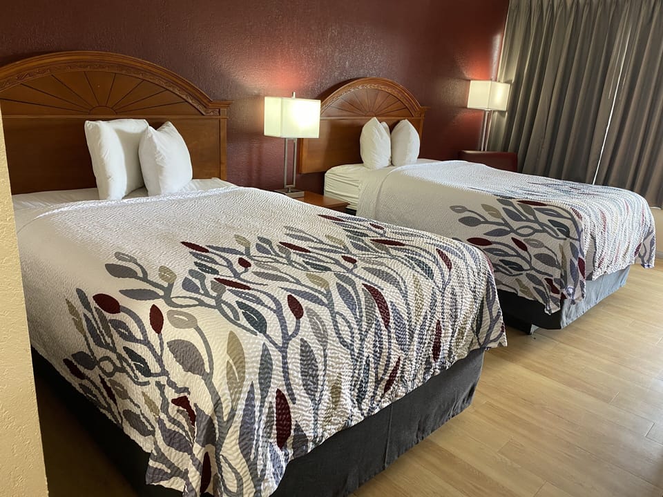 Desk, iron/ironing board, free cribs/infant beds, free WiFi