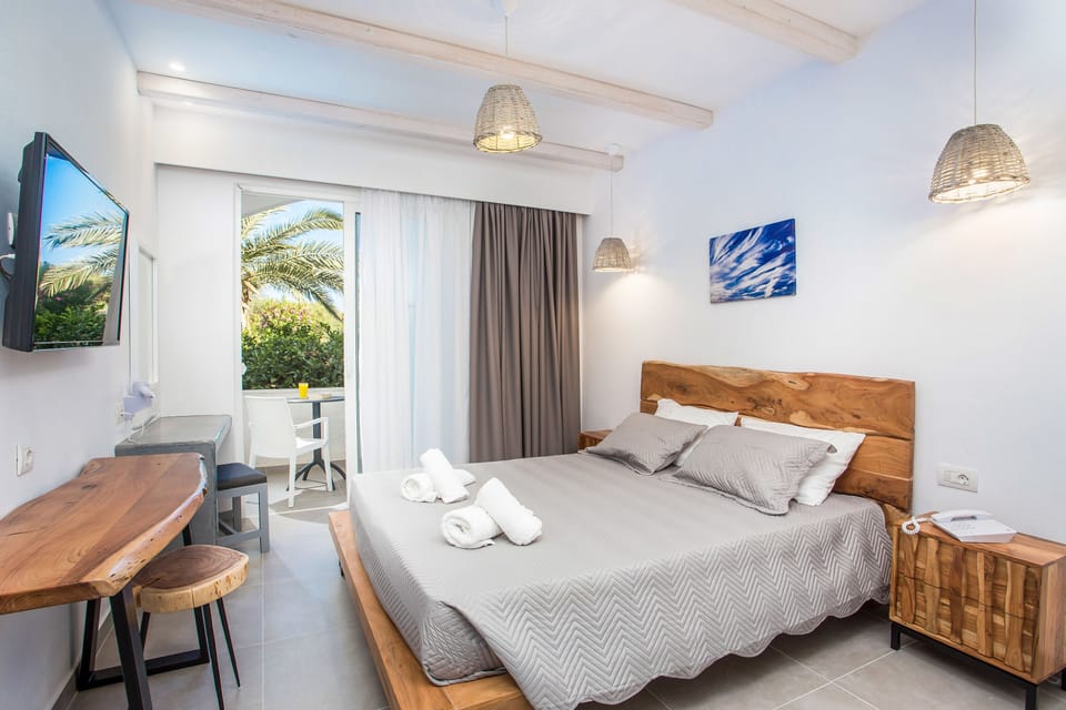 Superior Double Room, 1 King Bed, Garden View | View from room