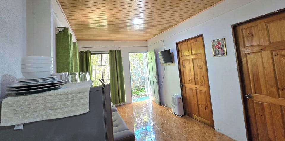 Basic Apartment | Iron/ironing board, free WiFi, bed sheets