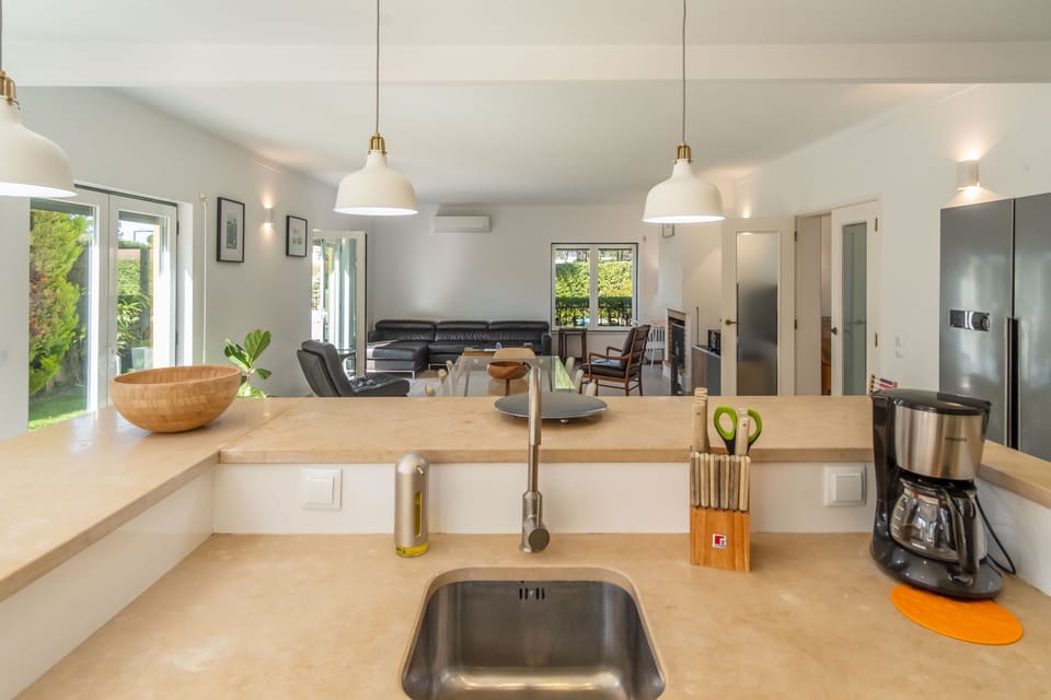 Villa, 5 Bedrooms, Private Pool | Private kitchen | Full-size fridge, microwave, oven, stovetop
