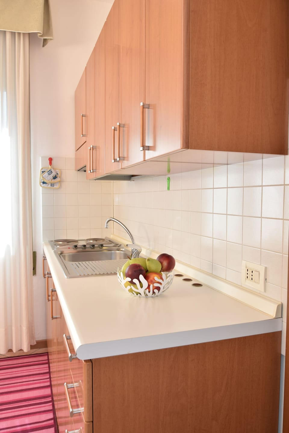 Apartment (2 Pax) | Private kitchen | Full-size fridge, microwave, stovetop, cookware/dishes/utensils