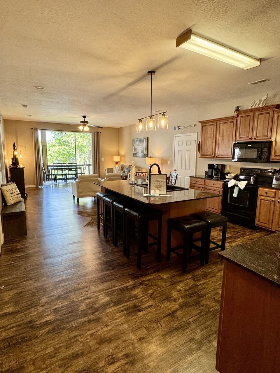Condo, 3 Bedrooms | Interior