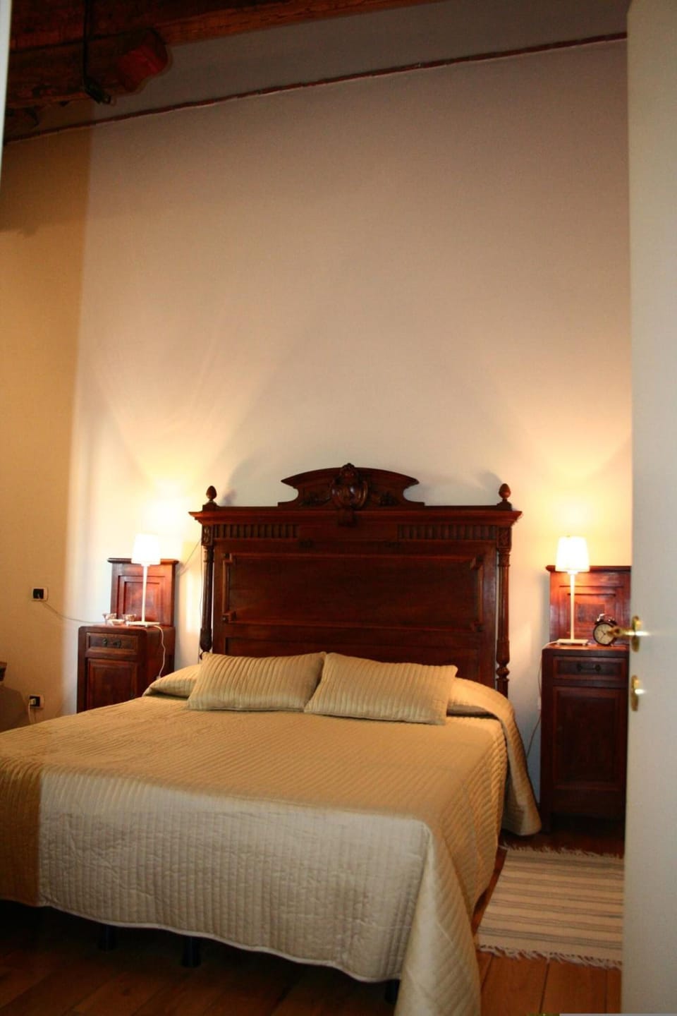 1 bedroom, desk, cribs/infant beds, free WiFi