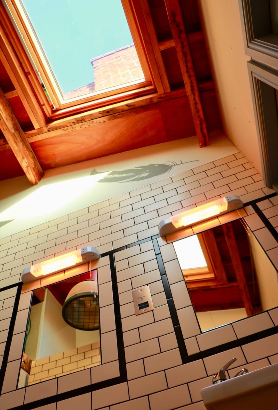 Shower, free toiletries, towels, soap