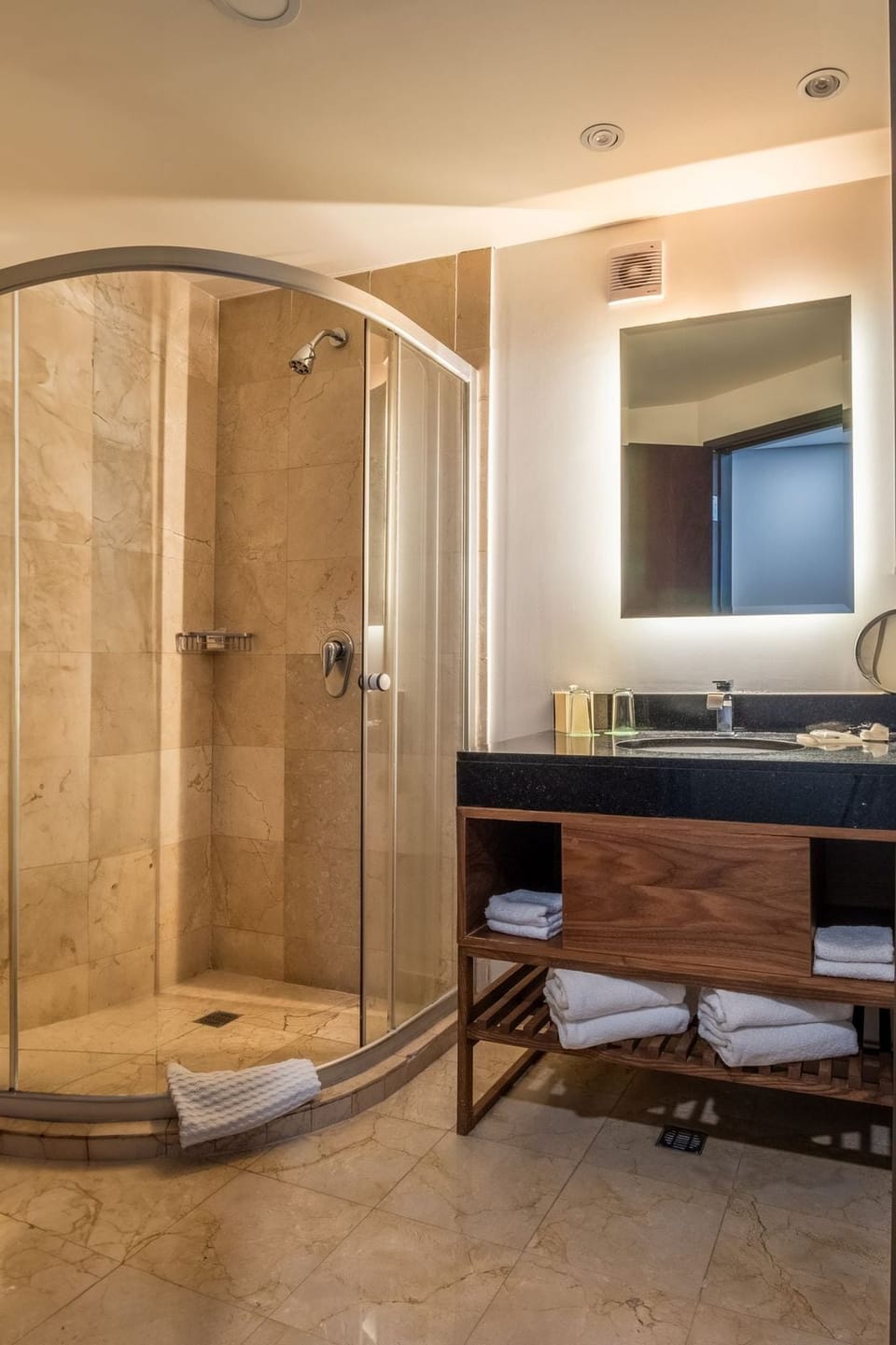 Shower, free toiletries, hair dryer, towels