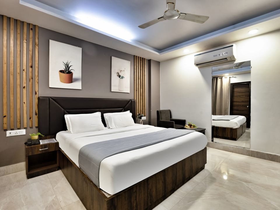 Superior Double Room | Premium bedding, desk, soundproofing, free WiFi
