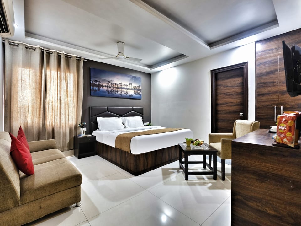Superior Double Room | Premium bedding, desk, soundproofing, free WiFi