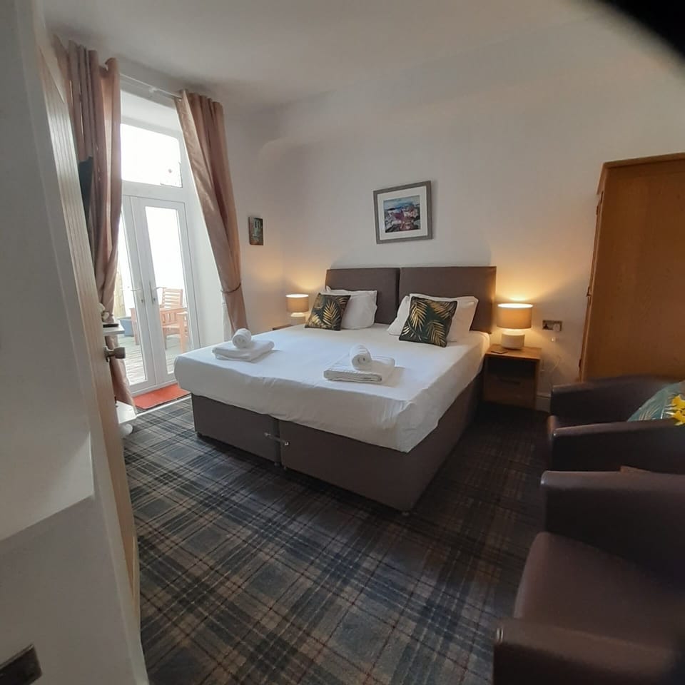 Hypo-allergenic bedding, Tempur-Pedic beds, soundproofing