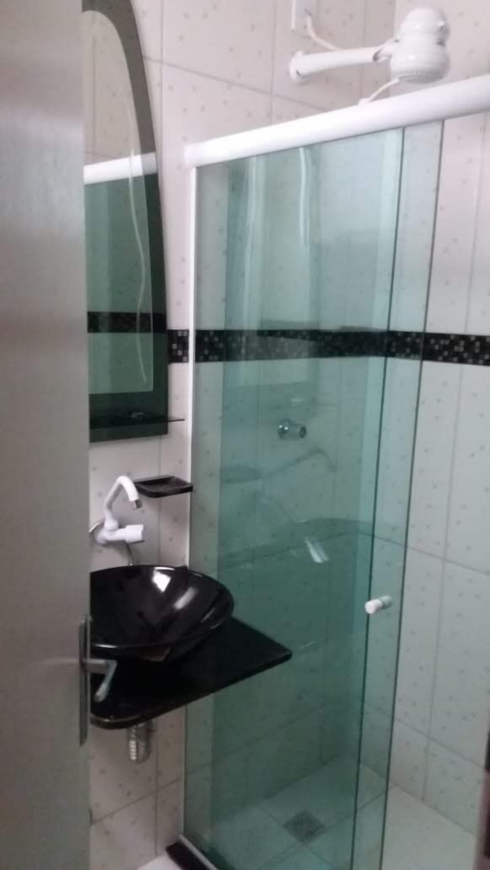 Basic Double or Twin Room, 1 Double Bed | Bathroom | Shower, free toiletries, towels