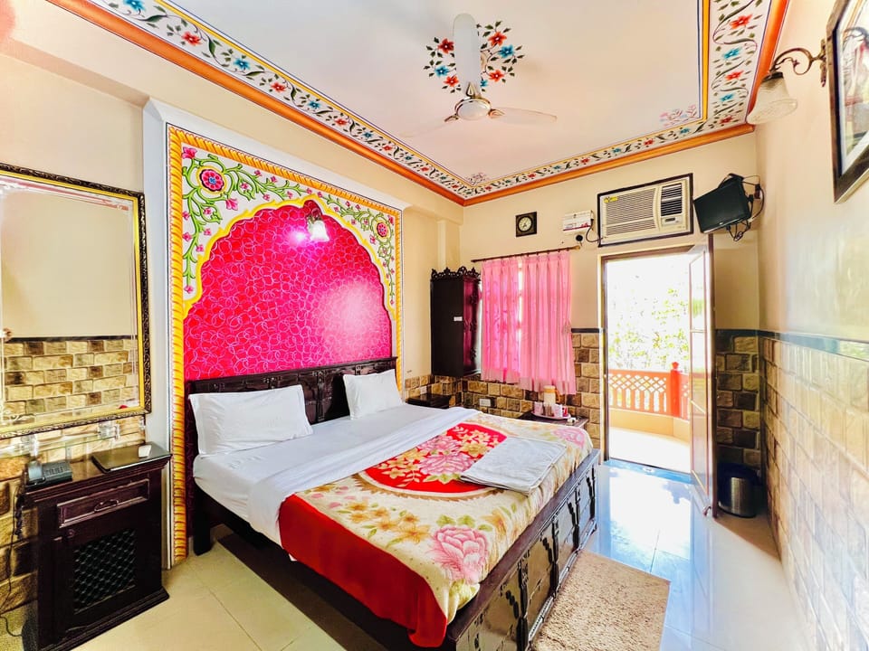 Superior Room | Premium bedding, individually decorated, individually furnished