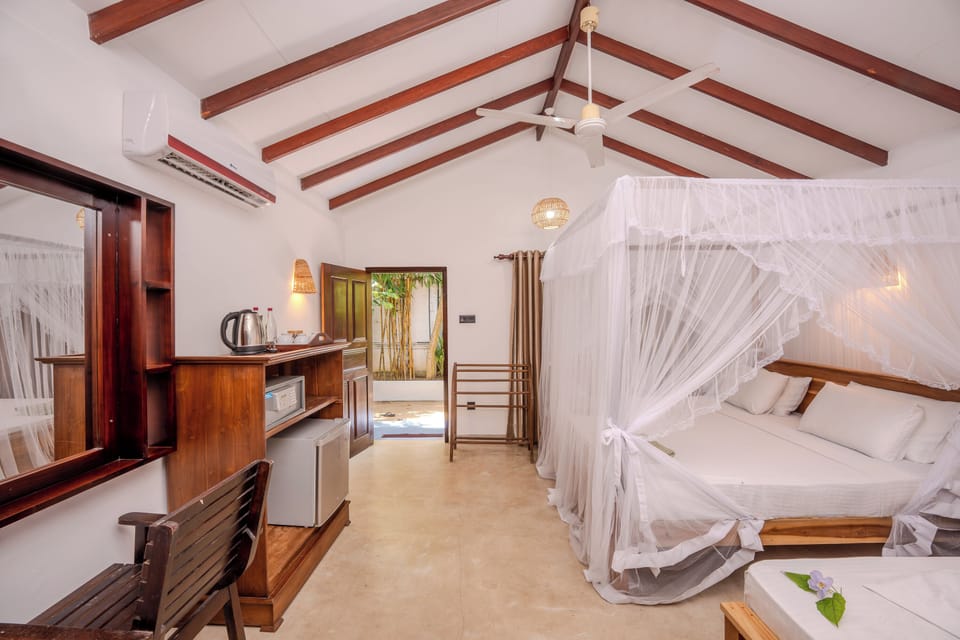 Deluxe Room | 1 bedroom, free WiFi, bed sheets