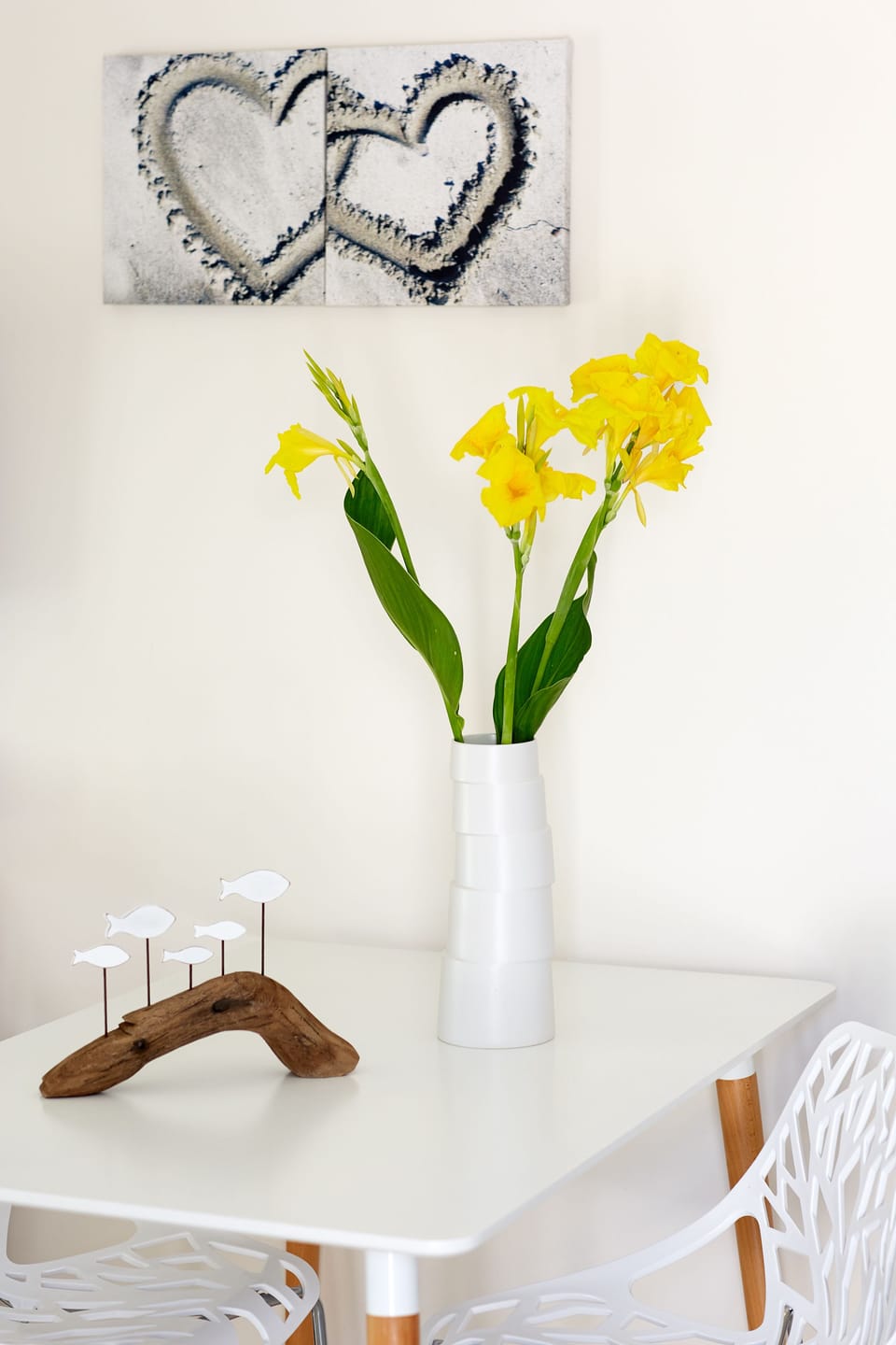 Senior Apartment, 1 Bedroom | Living area | 32-inch LCD TV with satellite channels, TV