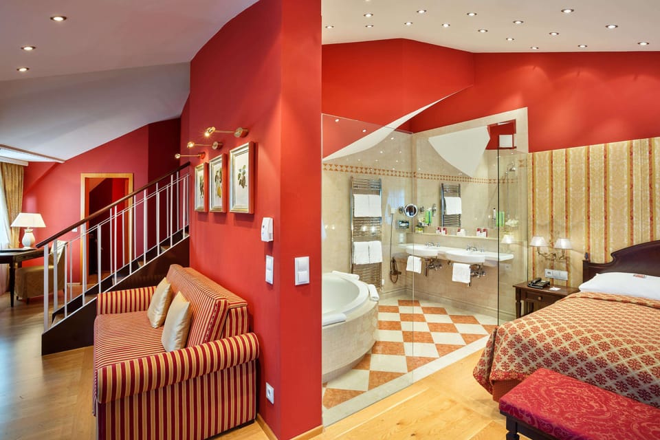Gioacchino Rossini Suite | In-room safe, desk, soundproofing, free WiFi
