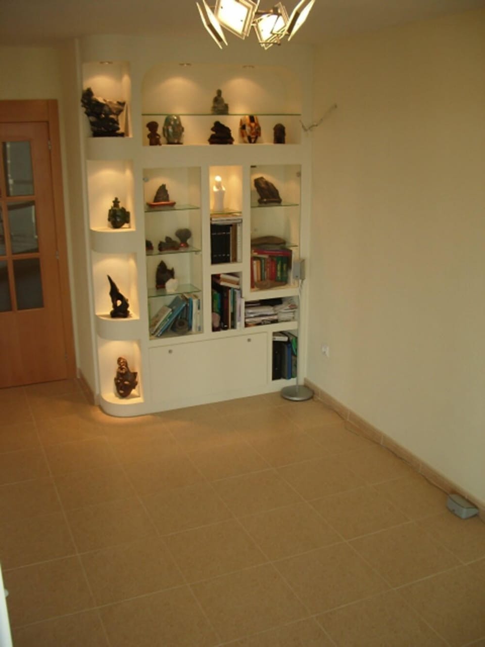 Penthouse, 2 Bedrooms, 2 Bathrooms | Living room | Flat-screen TV, table tennis