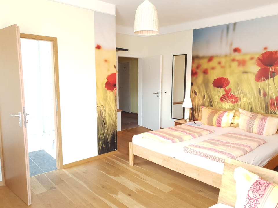 Desk, cribs/infant beds, free WiFi, bed sheets