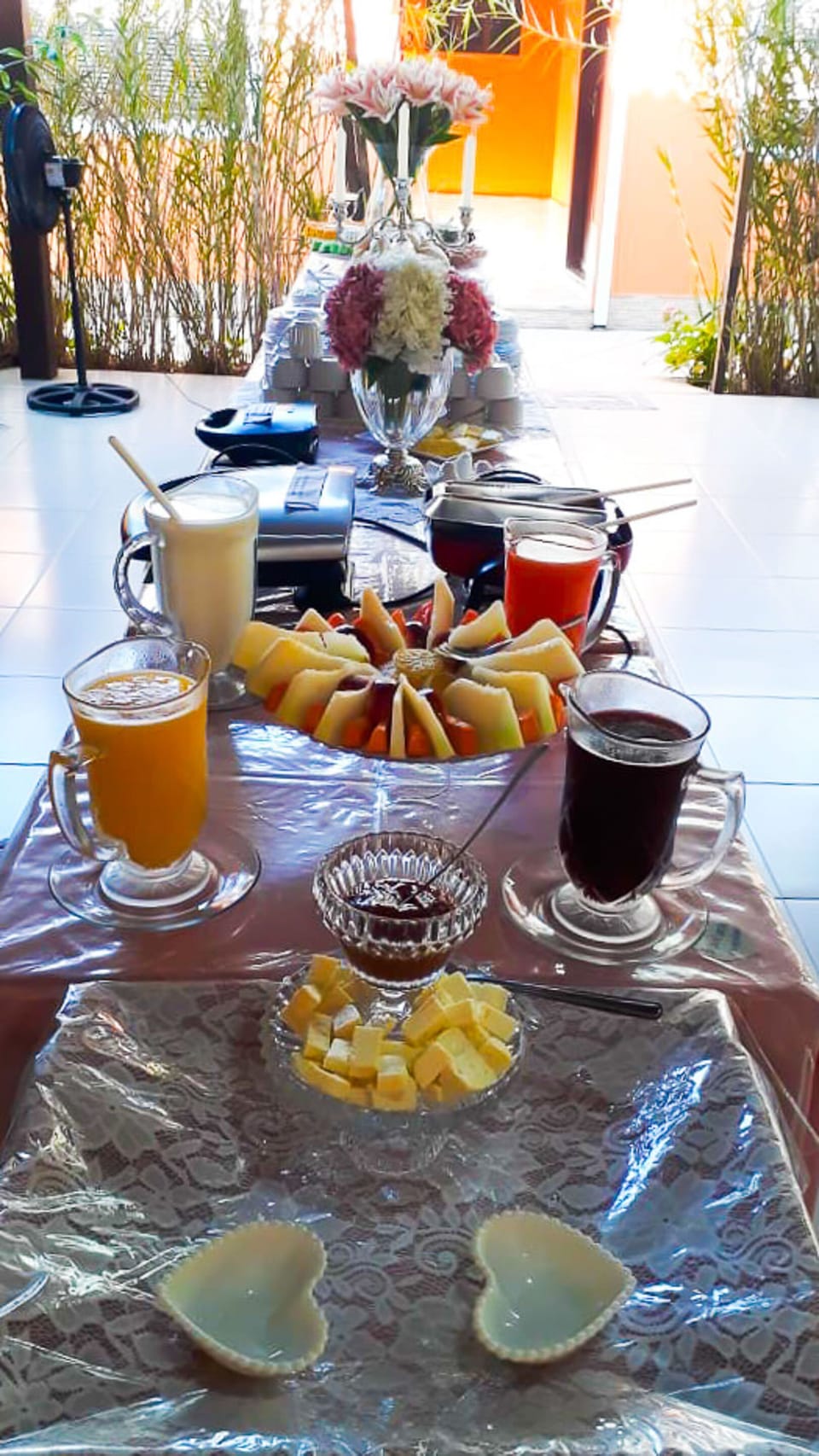 Free daily full breakfast