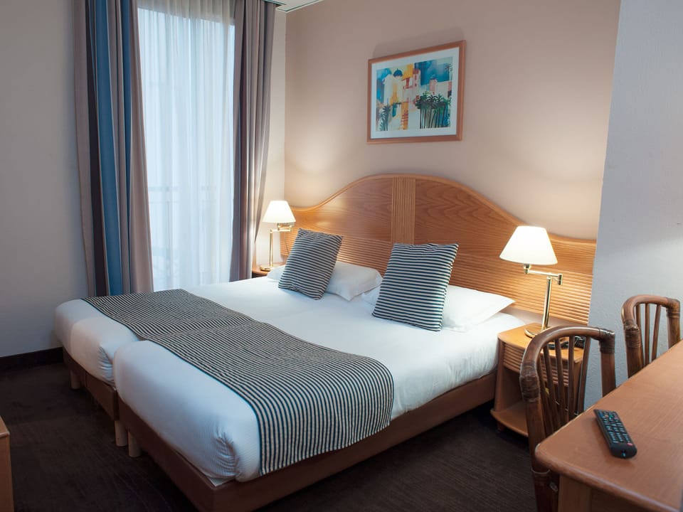 Superior Double or Twin Room | Premium bedding, in-room safe, desk, blackout drapes