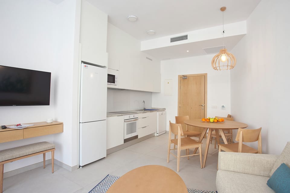 Apartment, 1 Bedroom, Terrace | Private kitchen | Full-size fridge, microwave, stovetop, dishwasher