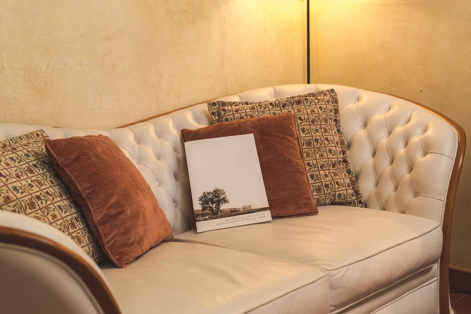 Comfort Room, Garden View, Ground Floor | Living area