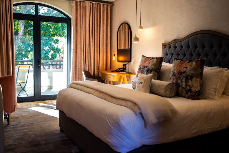 Luxury Room, 1 King Bed | 1 bedroom, Egyptian cotton sheets, premium bedding, memory foam beds