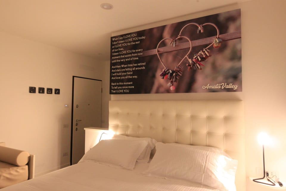 Panoramic Double Room, 1 Queen Bed, Non Smoking | Frette Italian sheets, premium bedding, down comforters
