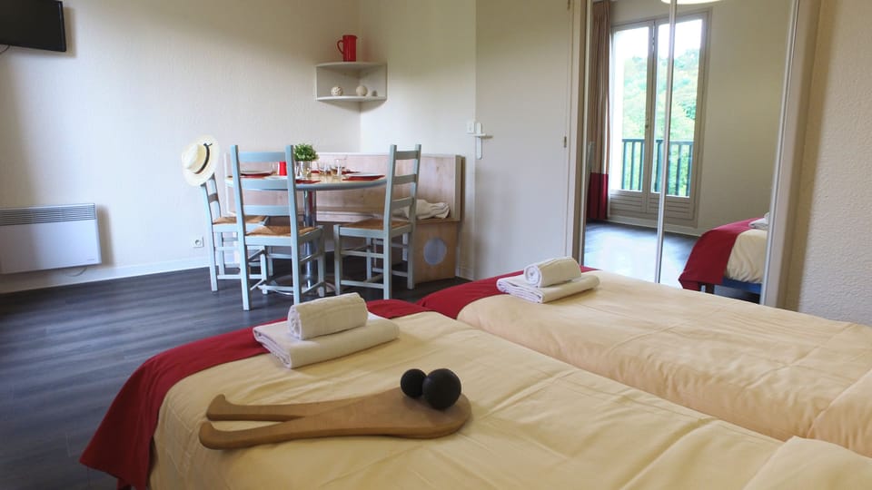 VVF Pays Basque Sare La Rhune, Sare Campground/ 
RV Resort in Sare