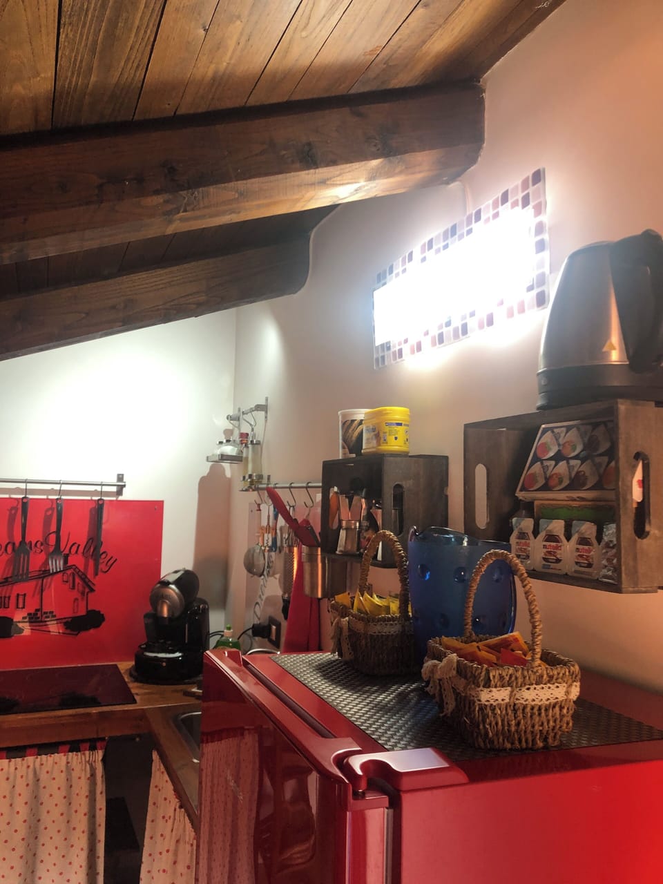 Comfort Apartment, 2 Bedrooms, Mountain View | Private kitchenette | Fridge, espresso maker, coffee/tea maker, electric kettle