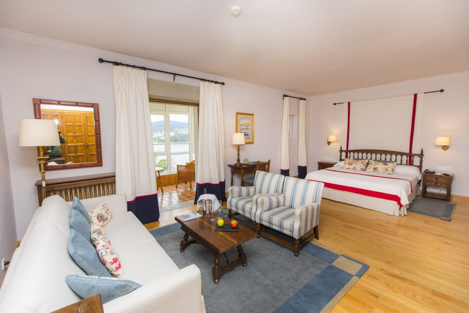 1 bedroom, minibar, in-room safe, desk