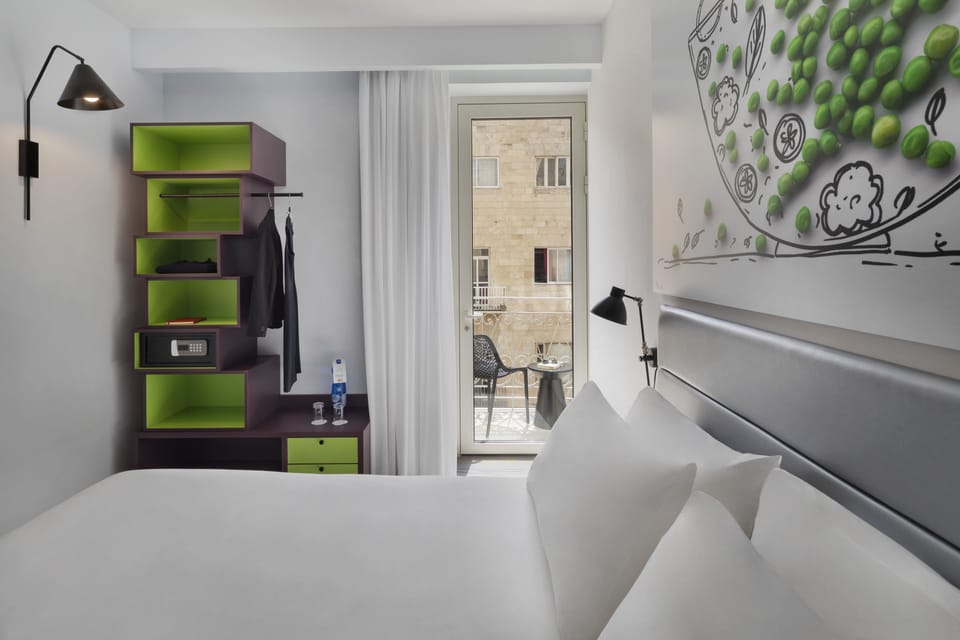 Standard Room, 1 Double Bed, Balcony | In-room safe, desk, soundproofing, cribs (free)