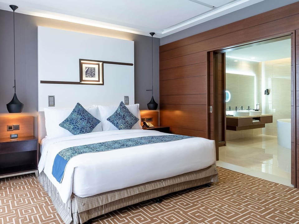Presidential Suite, 2 Double Beds | Hypo-allergenic bedding available, minibar, in-room safe, desk