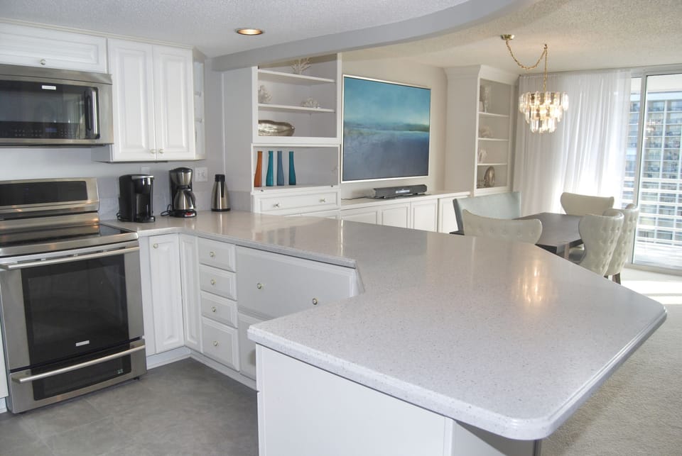 Condo, 3 Bedrooms | 3 bedrooms, iron/ironing board, free WiFi, bed sheets