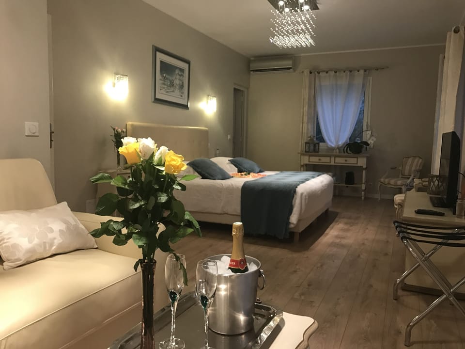Panoramic Suite (Orchidee) | 1 bedroom, premium bedding, memory foam beds, in-room safe
