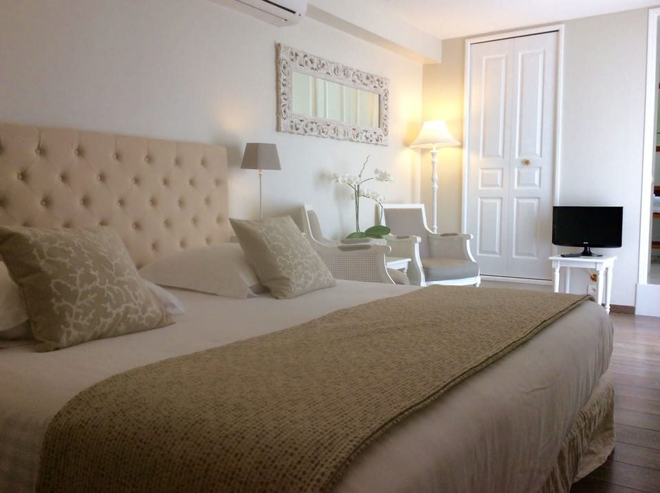 Luxury Double Room (Jasmin) | 1 bedroom, premium bedding, memory foam beds, in-room safe