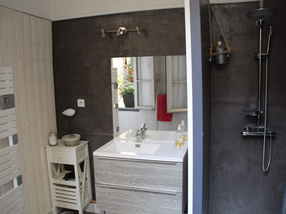 Standard Double Room, Terrace (1er étage ) | Bathroom